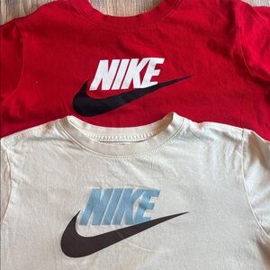 Nike T-Shirt Lot – 2 Shirts
Selling as a set.
• Nike YXL
•Gently used